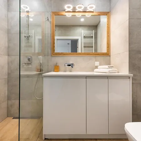 Center Jaglana Abcd With Parking Gdansk