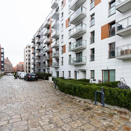 Apartment Center Jaglana Abcd With Parking Danzig