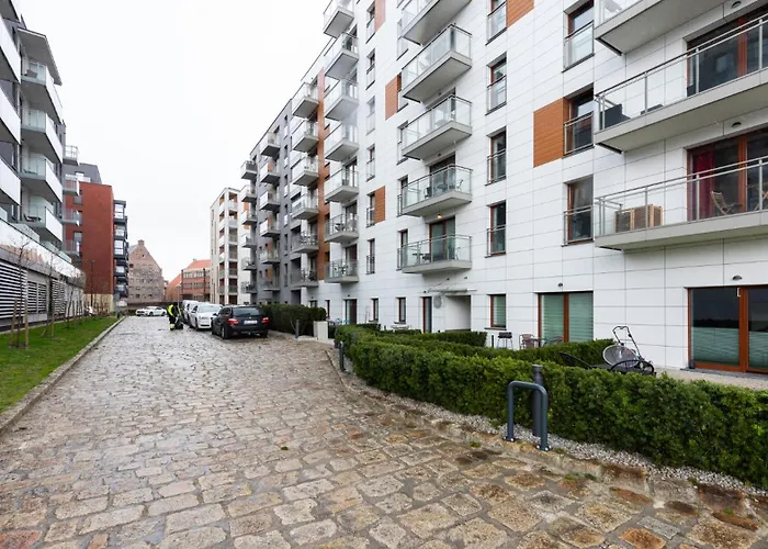 Apartment Center Jaglana Abcd With Parking Danzig