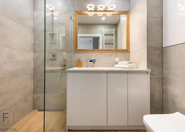 Center Jaglana Abcd With Parking 格但斯克