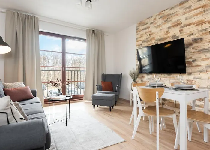 Center Jaglana Abcd With Parking 格但斯克